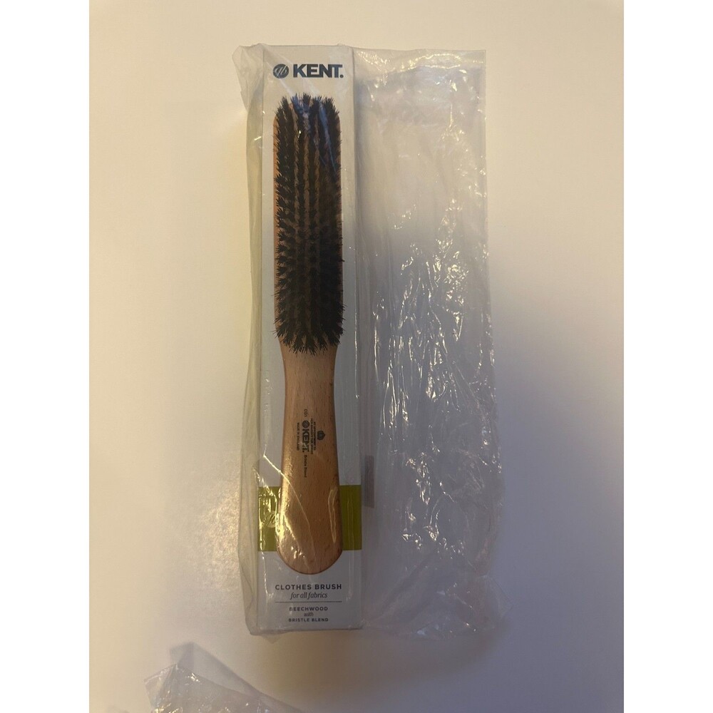 New In Box Kent CG1 Clothes Brush Beechwood With Bristle Blend